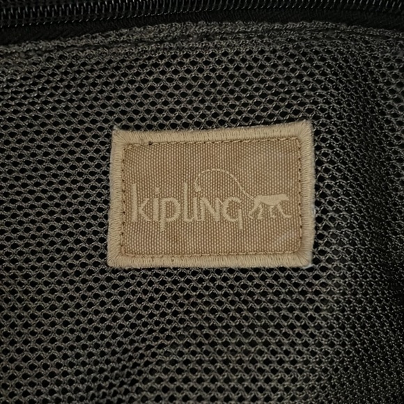 Kipling Crossbody - Picture 7 of 10